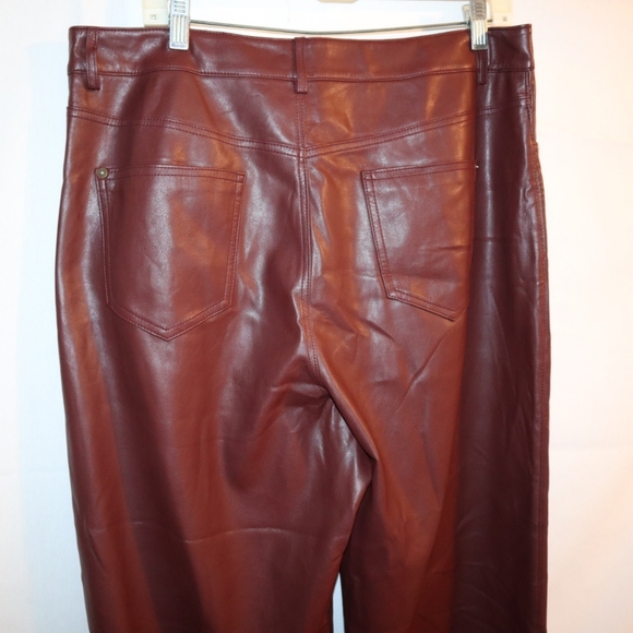 Anthropologie Pilcro The Breaker Cropped Faux Leather Pants in Wine Size 32 - Picture 9 of 14